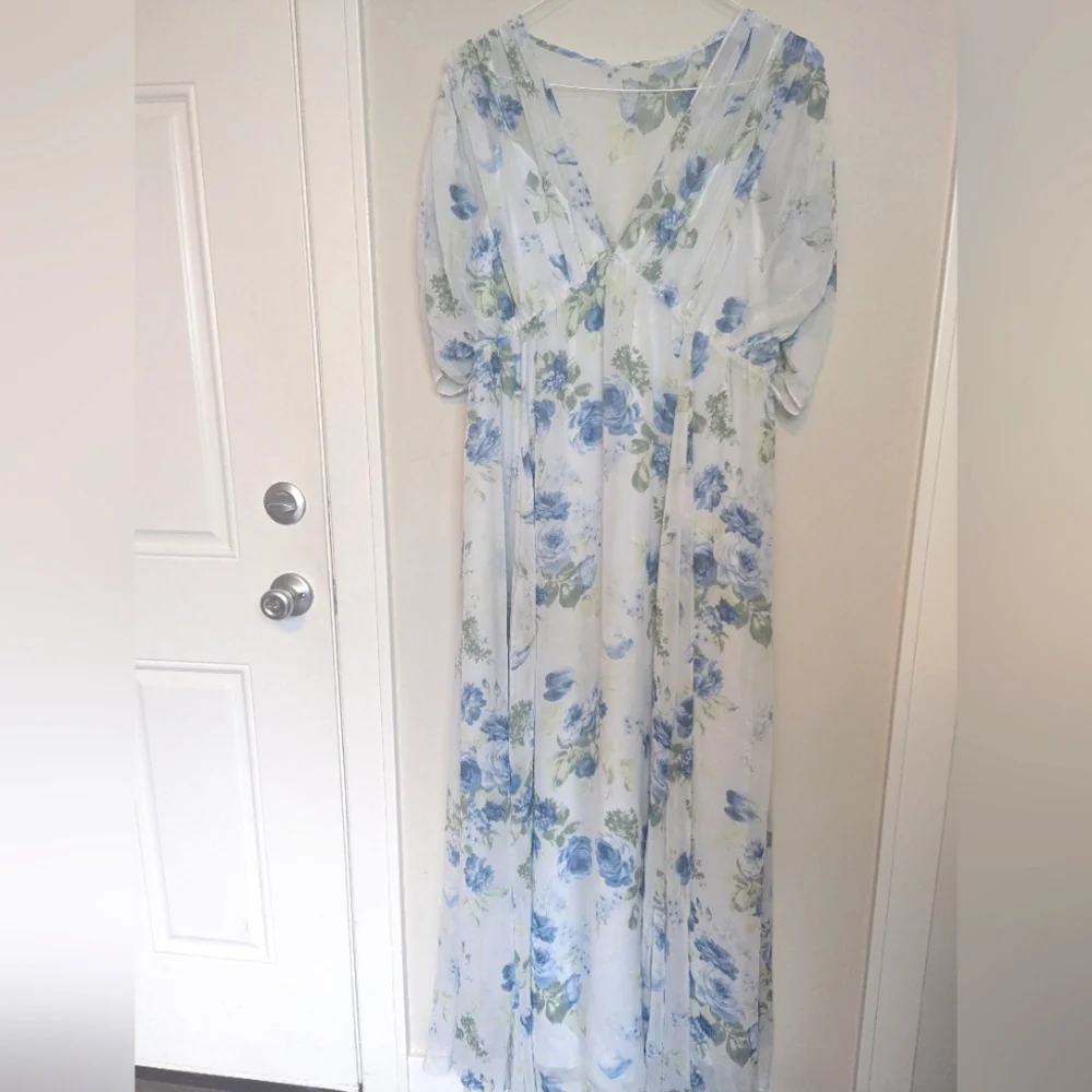 NWT Abercrombie Dolman Sleeve Flowy Maxi Dress in Blue Floral, XL